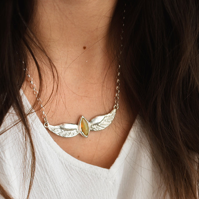 Collar Alas