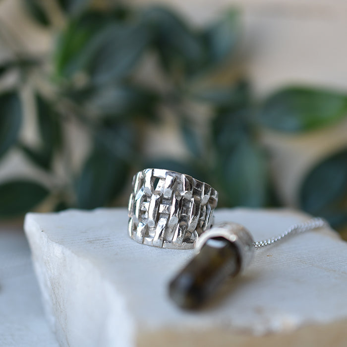 Anillo Tejido