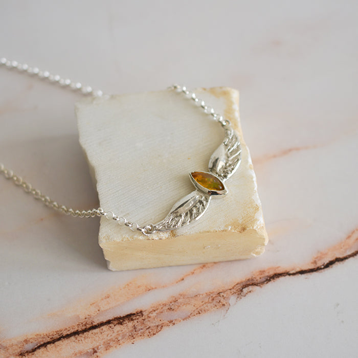 Collar Alas